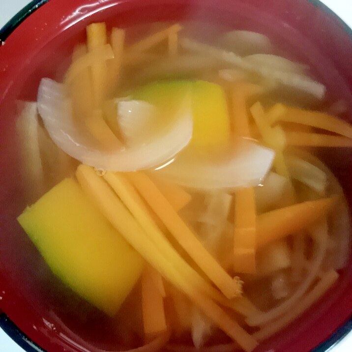 大根 玉ねぎ 人参 南瓜スープ レシピ 作り方 By ぐっち1618 楽天レシピ